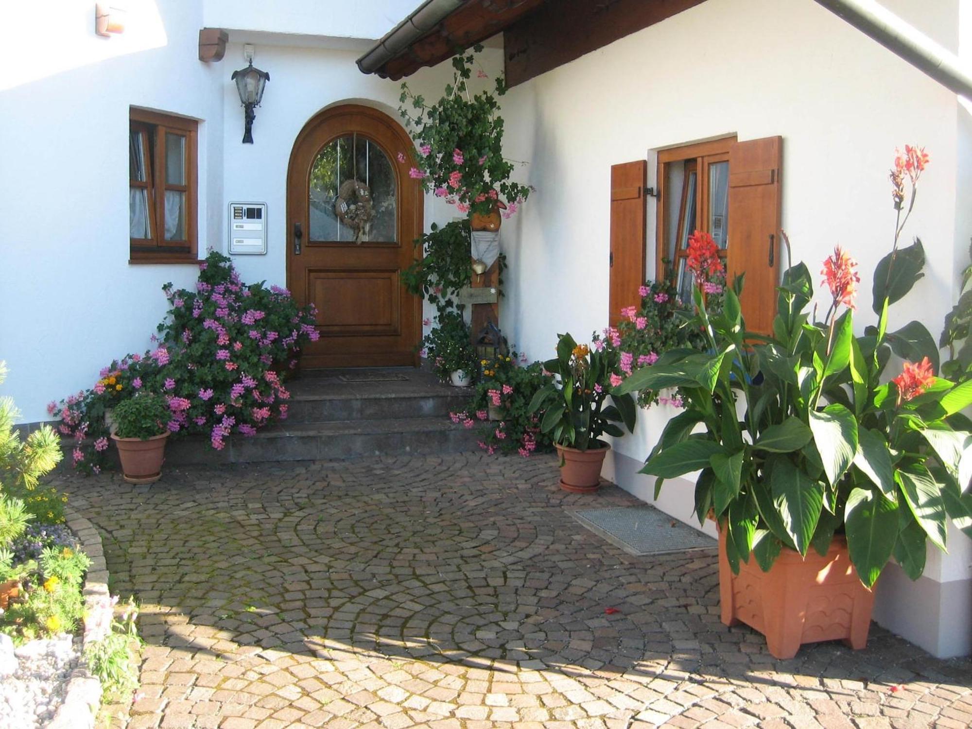 Apartment In The Allg U With View Of The Bavarian Alps Bernbeuren Luaran gambar
